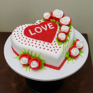 Romantic cake 77
